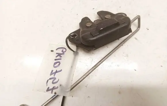 Subaru Legacy Seat back rest lock catch 