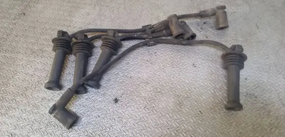 Ford Fusion Ignition plug leads E5595