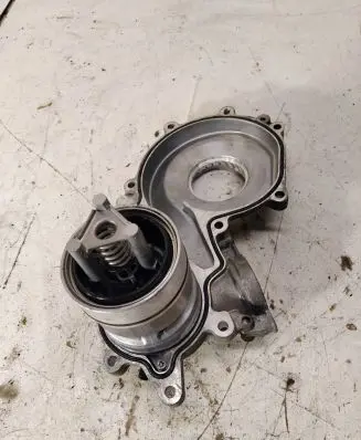 Mercedes-Benz C AMG W205 Thermostat/thermostat housing A1772003500