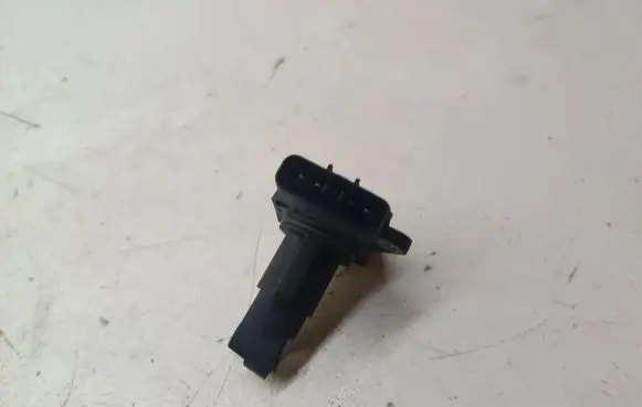 Toyota Avensis T250 Mass air flow meter 222040N010 061107