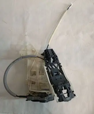 Audi A7 S7 4G Front door lock 8J2837015A