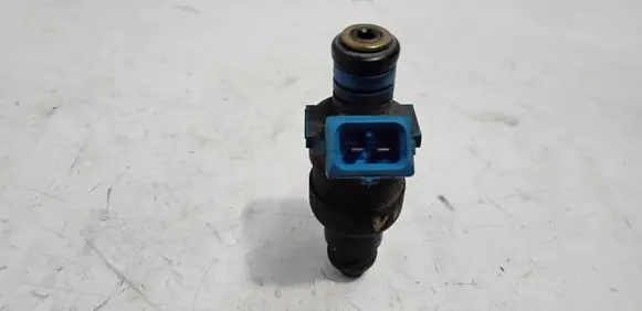 Volvo S70 V70 V70 XC Fuel injector 189563
