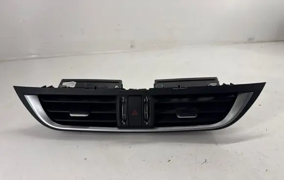Alfa Romeo Stelvio Dash center air vent grill 1561257890