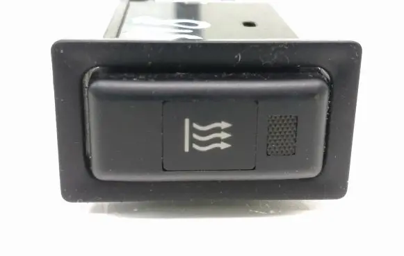 Toyota Avensis T250 Windscreen/window heater switch 8371c3d 153261 153337