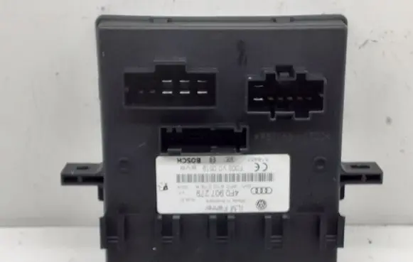 Audi A6 S6 C6 4F Comfort/convenience module 4F0907279 4F0910279K