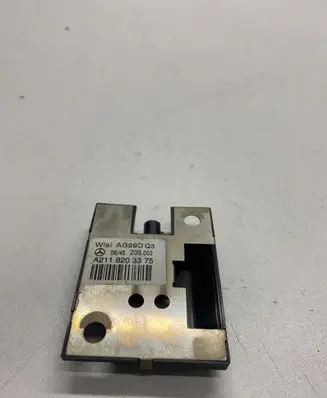 Mercedes-Benz S W221 Aerial antenna amplifier A2118203375