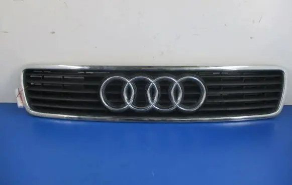 Audi A4 S4 B5 8D Front grill 8D0853651D