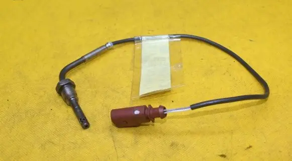 Audi A6 C7 Exhaust gas temperature sensor 059906088CE
