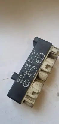 Volkswagen Sharan Coolant fan relay 701919506A 898726000