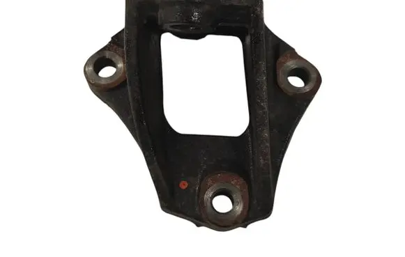 Toyota Sienna XL30 III Engine mounting bracket 