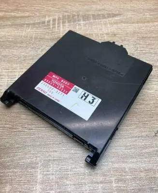 Toyota Prius+ (ZVW40) Other control units/modules 8922147231 2380003271