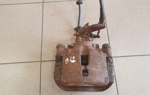 Iveco Daily 4th gen Rear brake caliper