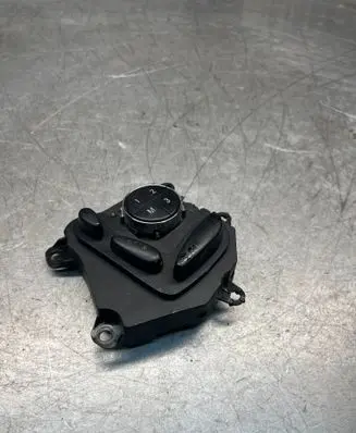 Mercedes-Benz E W211 Seat control switch 2118207710 03464210