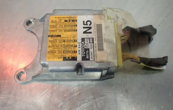 Toyota Urban Cruiser (XP110) Airbag control unit/module 89170-52E40