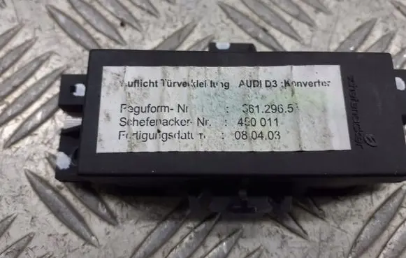 Audi A8 S8 D3 4E Antenna control unit 361.296.58