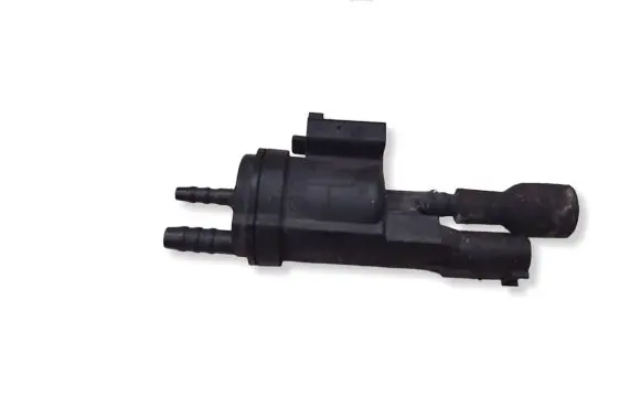 Mercedes-Benz E W212 Turbo solenoid valve 0025407097