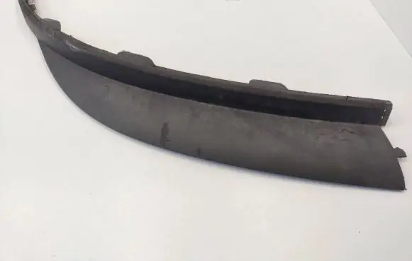 Opel Astra J Front bumper lip 13264406