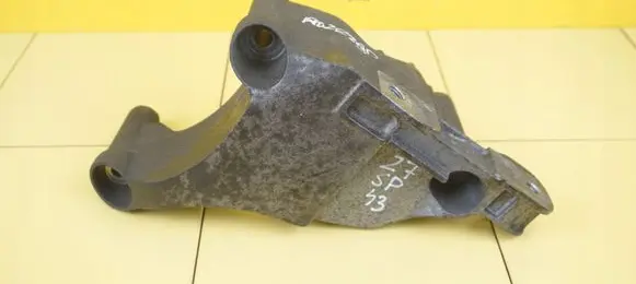 Opel Astra K Engine mounting bracket 13363921 B14XFT