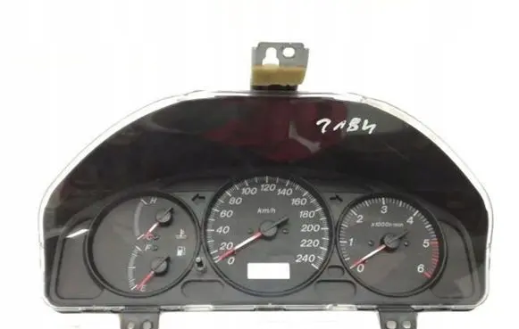 Mazda 626 Speedometer (instrument cluster) KNGG3DA