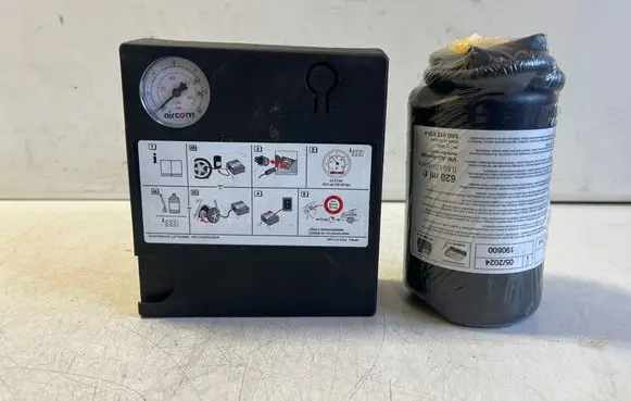 Audi TT TTS RS Mk3 8S Tire air pump compressor 8P0012615A