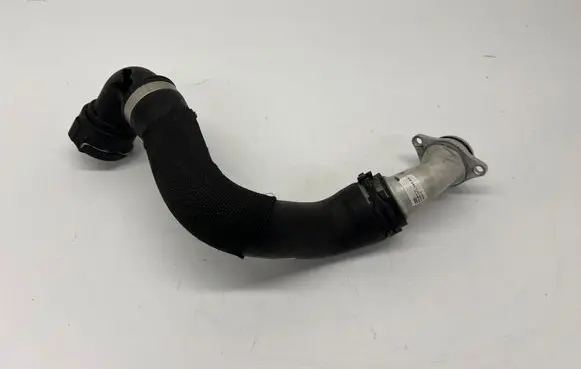 Audi A4 S4 B9 8W Engine coolant pipe/hose 06M121137AH 8W0122101BE