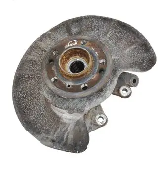 Rear wheel hub