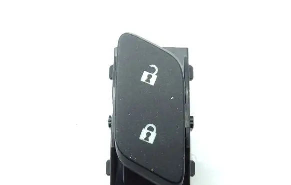 Opel Astra K Central locking switch button 13437277