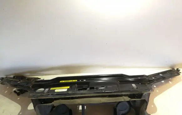 Volvo V70 Radiator support slam panel 