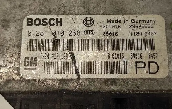 Opel Zafira A Engine control unit/module 0281010268