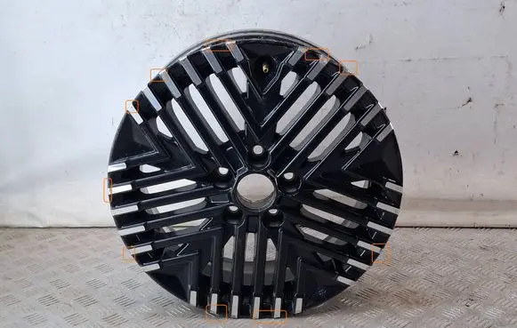 Nissan Leaf II (ZE1) R17 alloy rim 6WK6B D03006WK6B