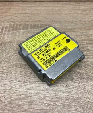 Mitsubishi Carisma Airbag control unit/module 980360180 0285001232