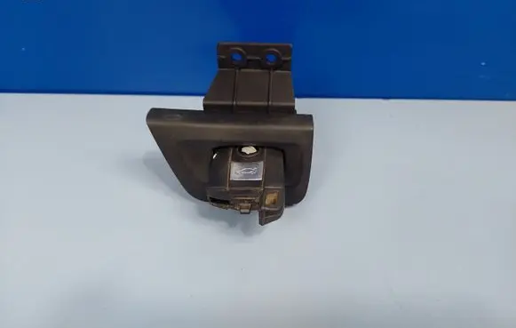 BMW 1 E81 E87 Ignition lock 693370903 10862510