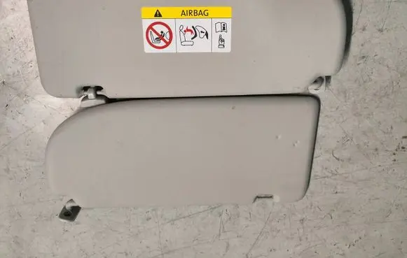 Volkswagen Caddy Sun visor