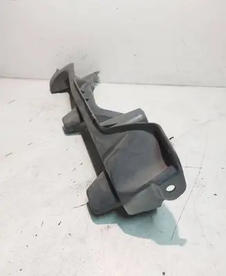 Renault Kangoo II Fender mounting bracket 8200381901