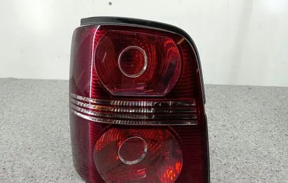 Volkswagen Touran I Rear/tail lights
