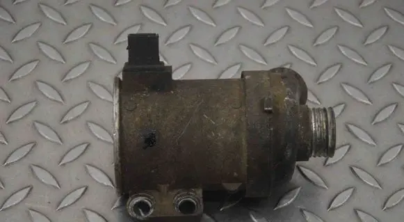 Mini One - Cooper Coupe R56 Water pump 7604027