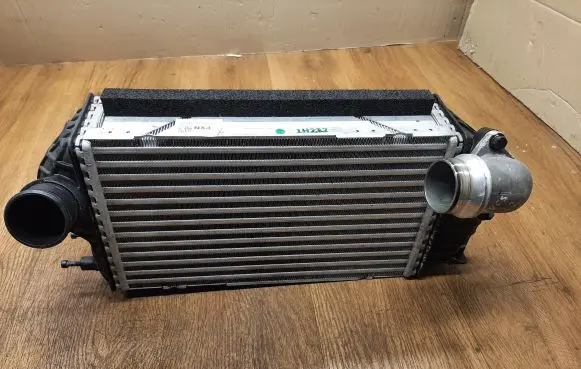 Hyundai Tucson IV NX4 Intercooler radiator 282702M400