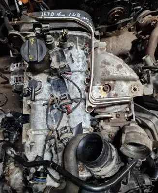 Volkswagen Jetta VI Engine CZT