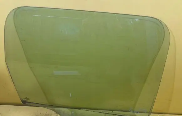 Citroen C3 Picasso Sliding door window/glass RZ1R11P6