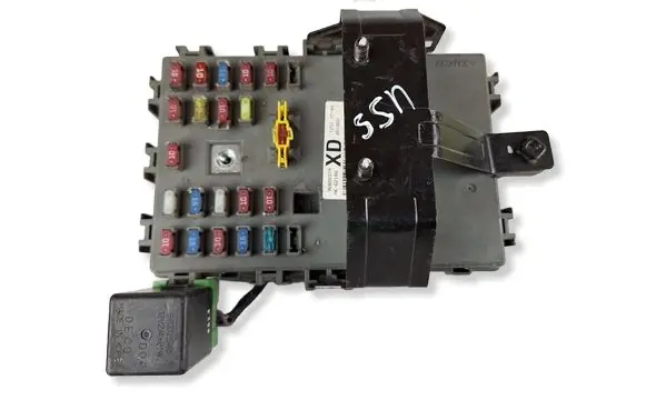 Chevrolet Aveo Fuse module 96826374 96826374XD