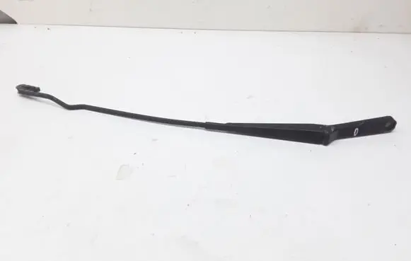 Volkswagen Transporter - Caravelle T4 Front wiper blade arm