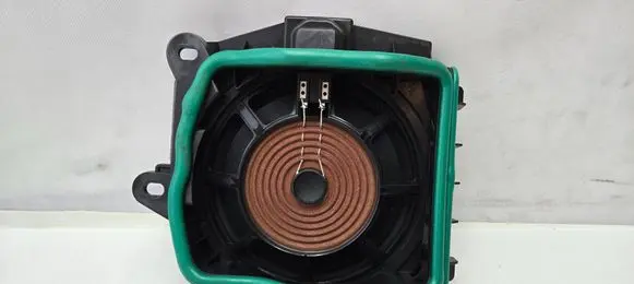 BMW 3 G20 G21 Subwoofer speaker 2622562