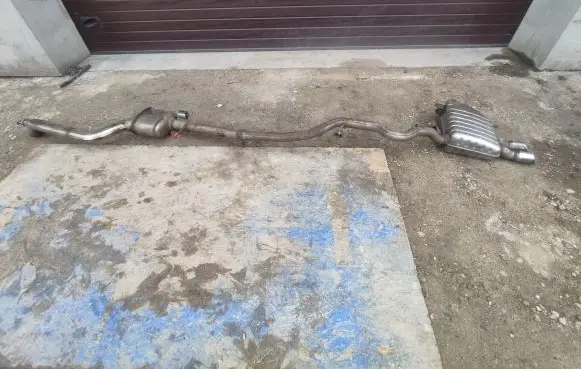 Jaguar F-Pace Muffler/silencer HK835E292PD