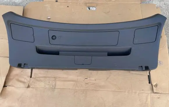 Seat Exeo (3R) Tailgate/boot cover trim set 3R9867601