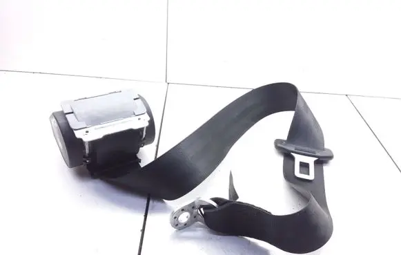 Audi A6 S6 C6 4F Rear seatbelt 4F0857805E E1040541