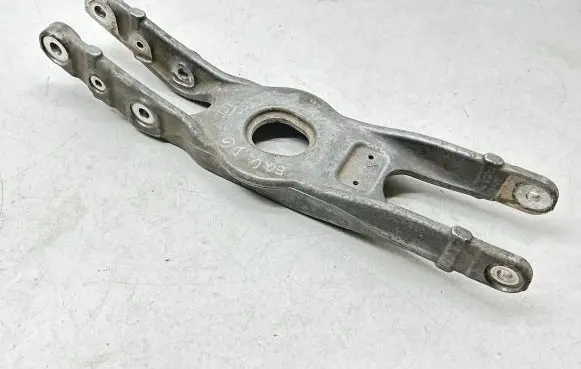 Mercedes-Benz EQC Rear upper control arm/wishbone A2053300