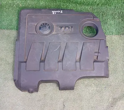 Skoda Octavia Mk2 (1Z) Engine cover (trim) 03L103925J 03L103925K