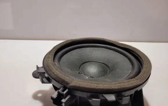 Volvo V60 Front door speaker 30657445