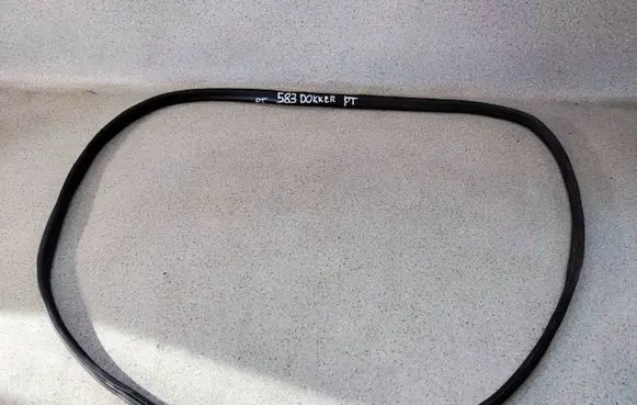 Dacia Dokker Sliding door rubber seal 