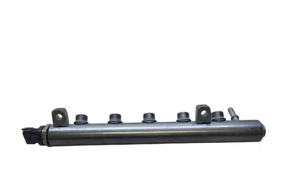Nissan Qashqai Fuel main line pipe 175216420R 8201044829 150501421199